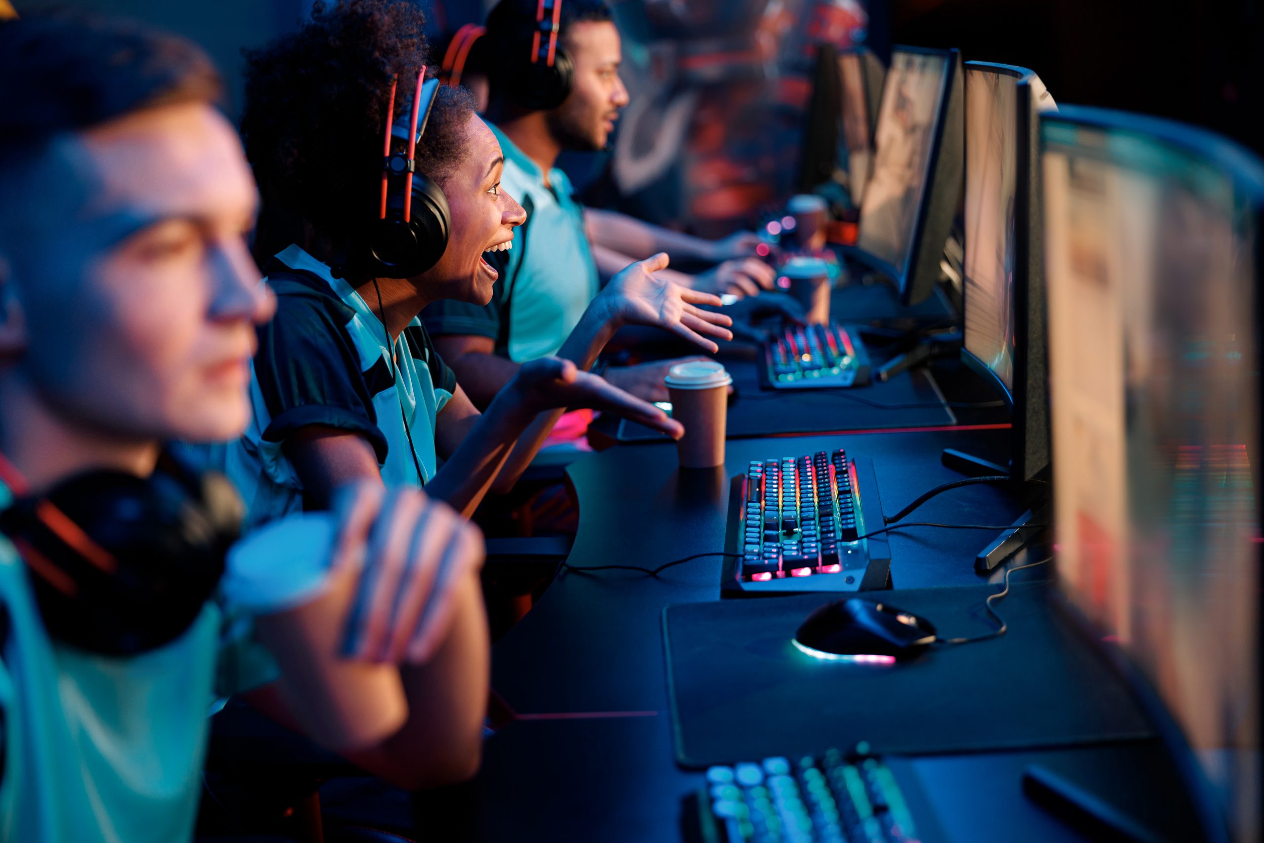 The Rise Of The Billion Dollar Esports Video Game Industry